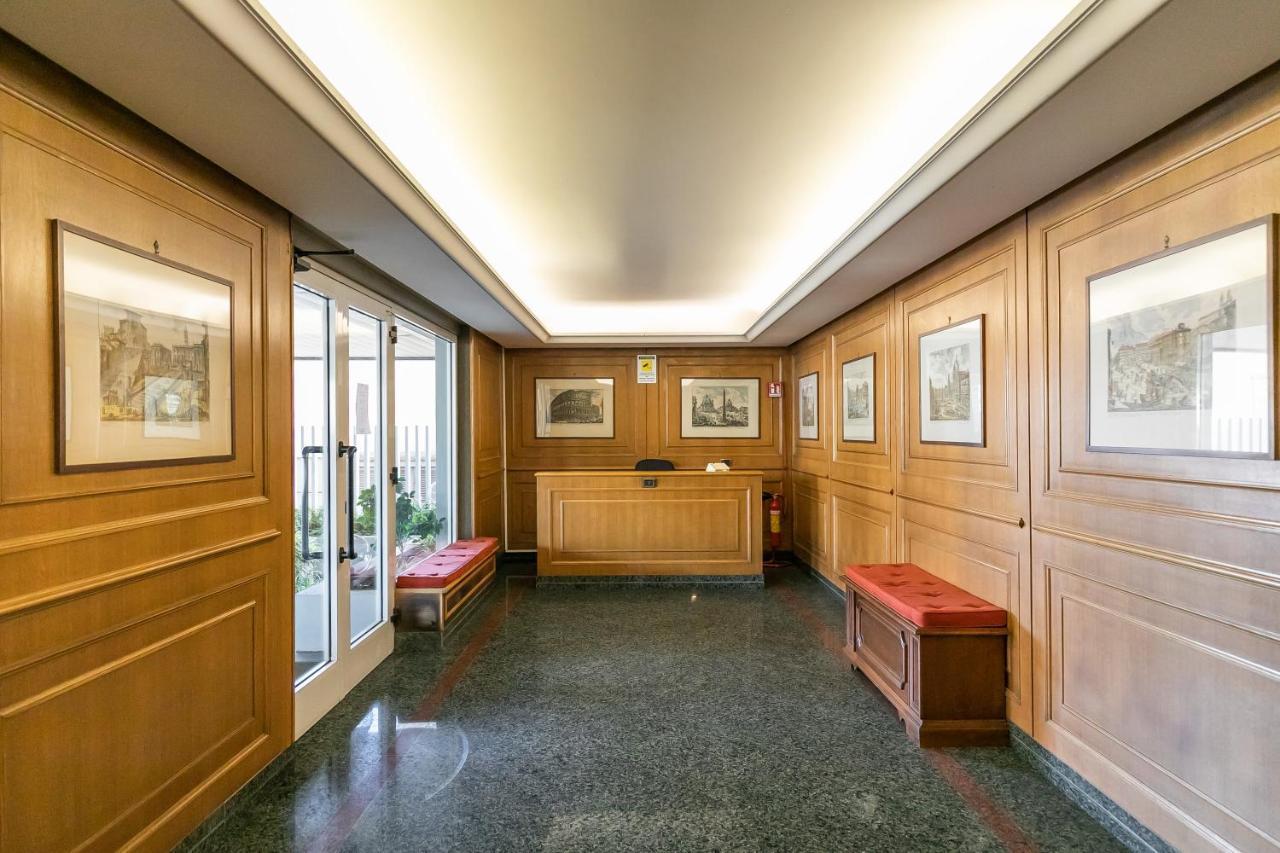 Villa R.C. Giulio Cesare. Loft In Centro Roma Exterior foto