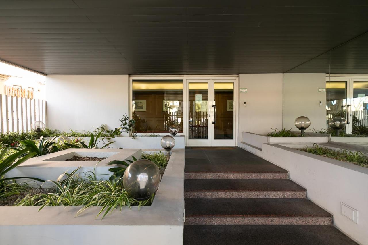 Villa R.C. Giulio Cesare. Loft In Centro Roma Exterior foto